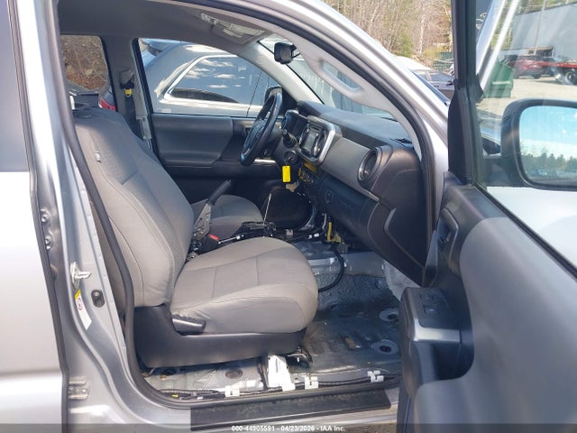 Toyota Tacoma Sr5 V6
