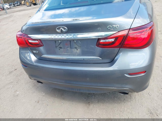 INFINITI Q70 3.7x Luxe