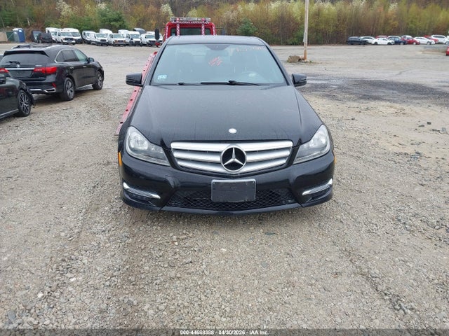 Mercedes-Benz C-Class Sport 4matic
