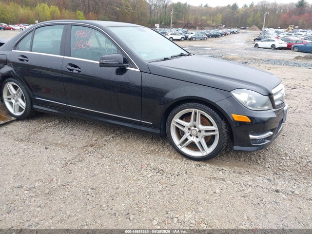 Salvage Mercedes-Benz C-Class Image