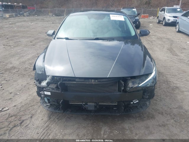 Hyundai ELANTRA Limited