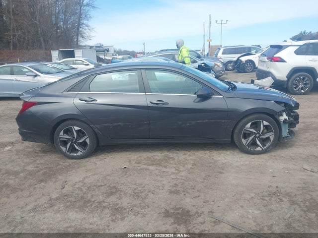 Hyundai ELANTRA Limited