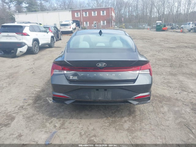 Hyundai ELANTRA Limited