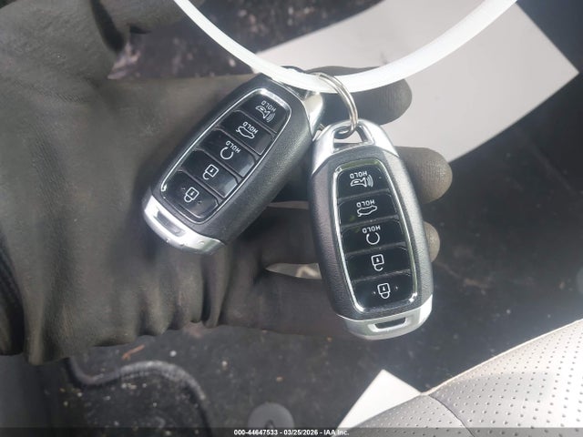 Hyundai ELANTRA Limited