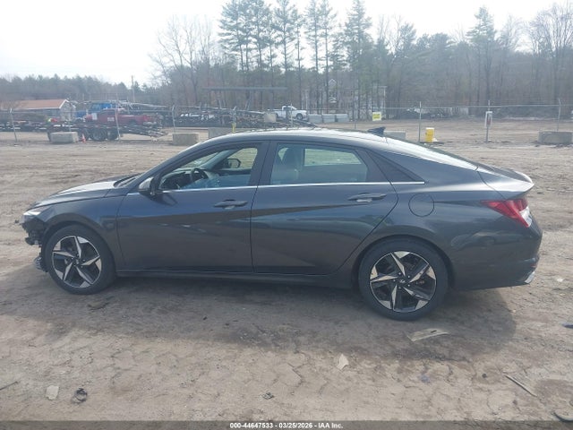 Hyundai ELANTRA Limited