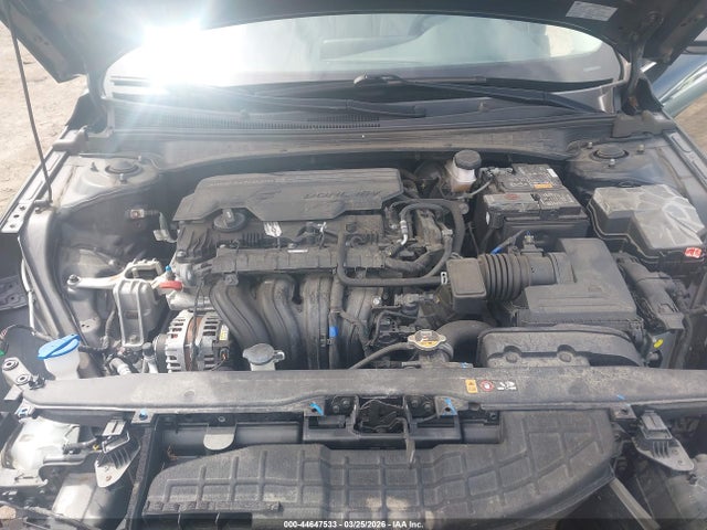 Hyundai ELANTRA Limited