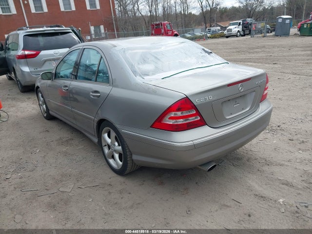 Mercedes-Benz C-Class Kompressor Sport