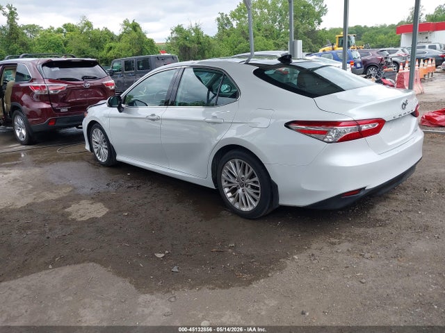 Toyota Camry Xle