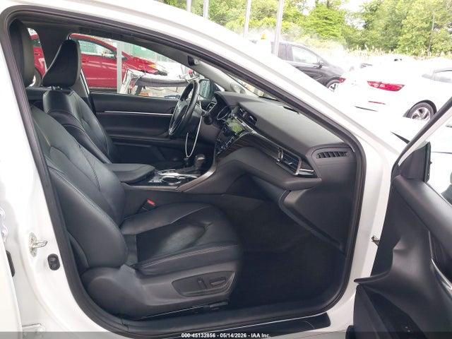 Toyota Camry Xle