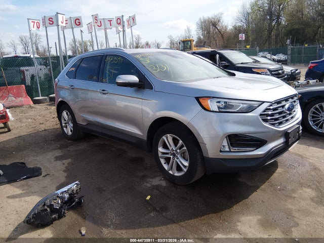 Salvage Ford Edge Image