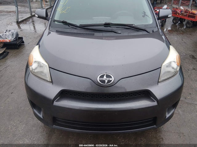 Scion xD