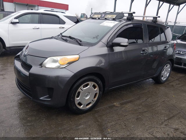 Scion xD