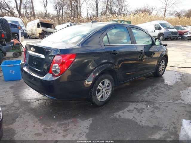 Chevrolet Sonic Lt Auto
