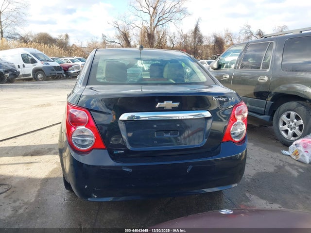 Chevrolet Sonic Lt Auto