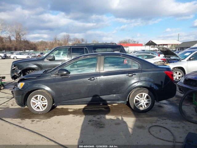 Chevrolet Sonic Lt Auto