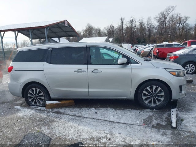 Kia Sedona Sx
