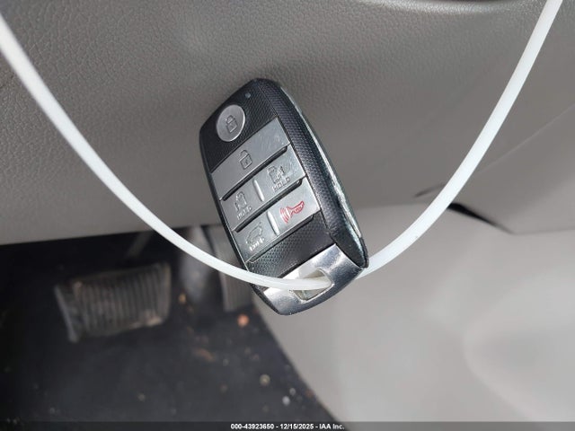 Kia Sedona Sx