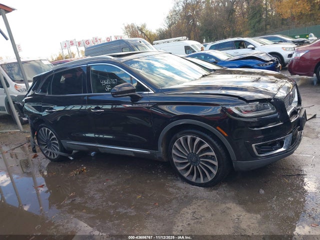 Lincoln Nautilus Black Label