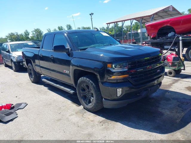 Salvage Chevrolet Silverado 1500 Image