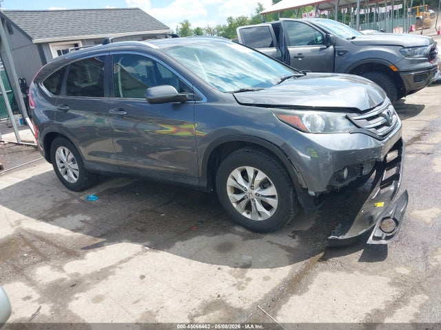 Salvage Honda CR-V Image