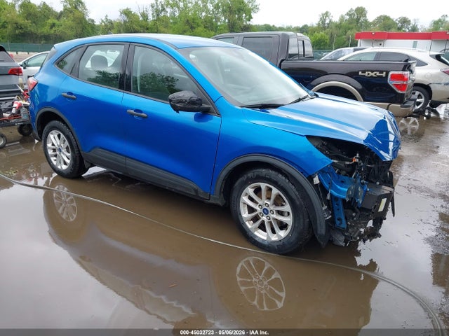 Salvage Ford Escape Image
