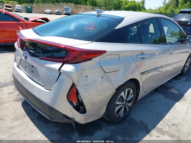 Toyota Prius Prime Plus