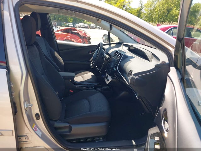 Toyota Prius Prime Plus