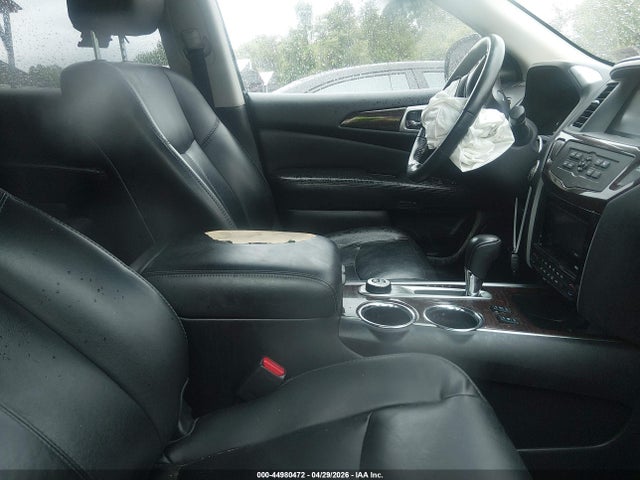 Nissan Pathfinder Sl