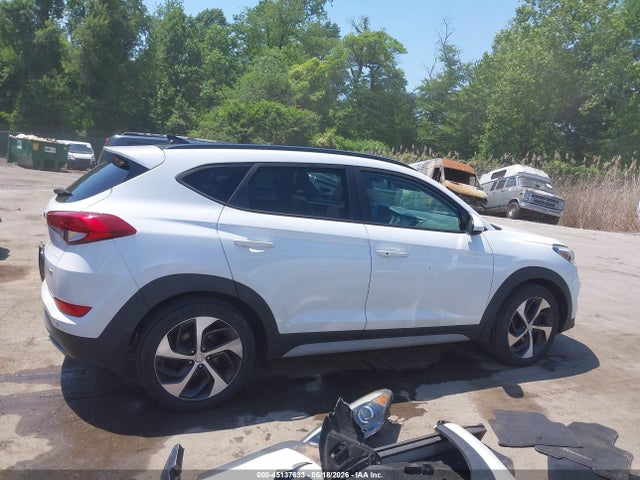 Hyundai TUCSON Value