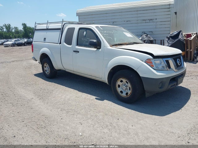 Salvage Nissan Frontier Image