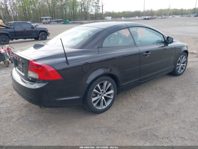 Volvo C70 T5