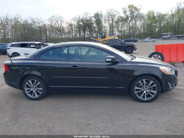 Volvo C70 T5