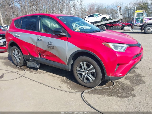 Salvage Toyota RAV4 Image