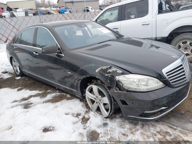 Salvage Mercedes-Benz S-Class Image