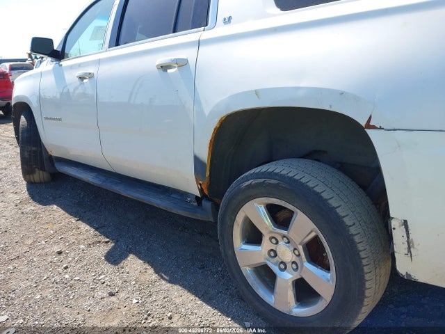 Chevrolet Suburban 1500 Lt