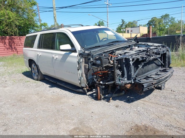 Salvage Chevrolet Suburban 1500 Image