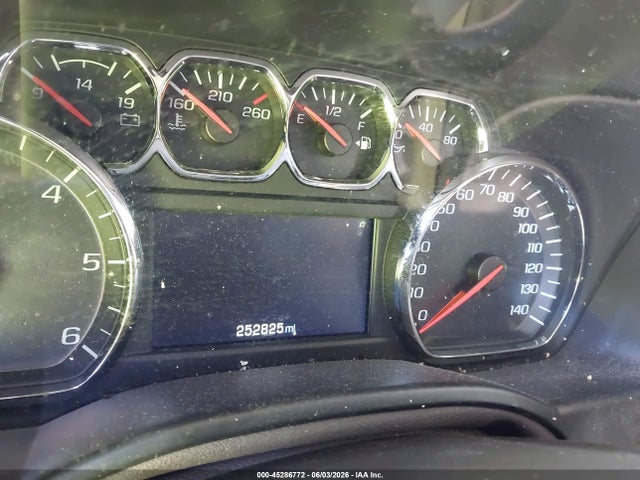 Chevrolet Suburban 1500 Lt
