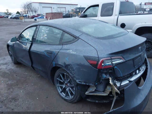 Tesla Model 3 Long Range Dual Motor All-wheel Drive