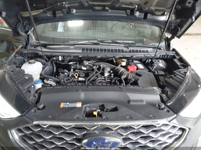 Ford Edge Titanium