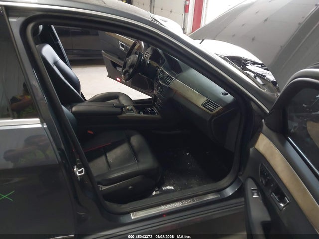 Mercedes-Benz E-Class 4matic