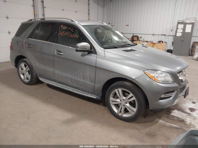 Salvage Mercedes-Benz M-Class Image