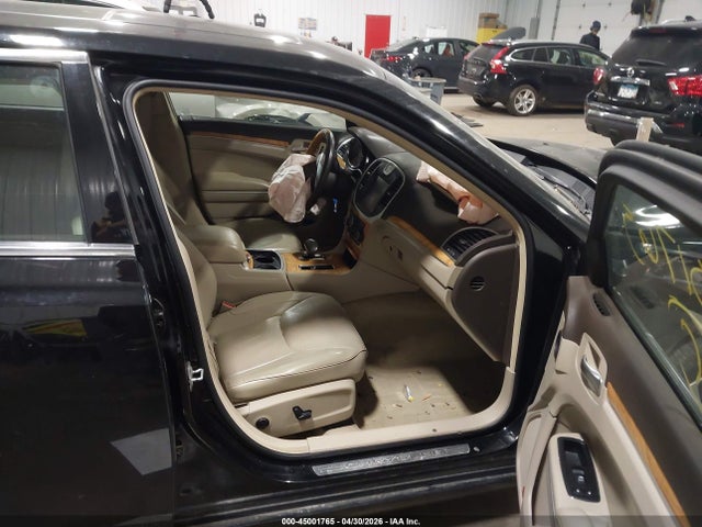 Chrysler 300c Awd