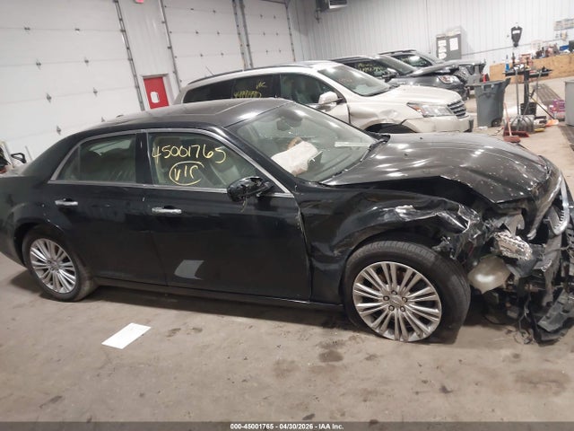 Chrysler 300c Awd