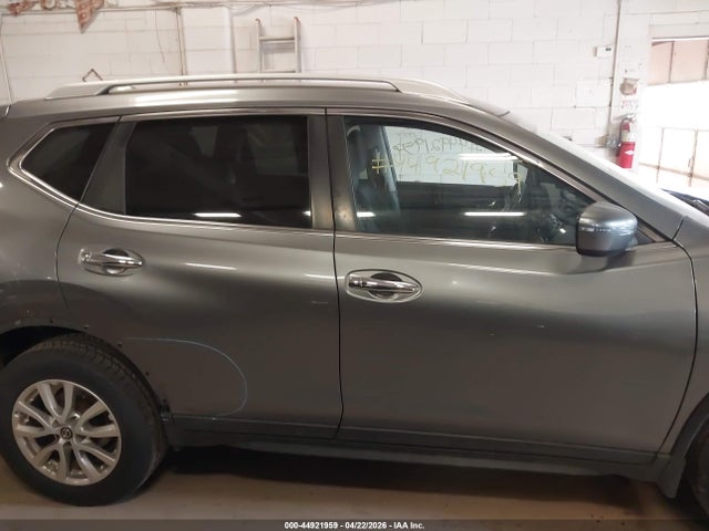Nissan Rogue Sv