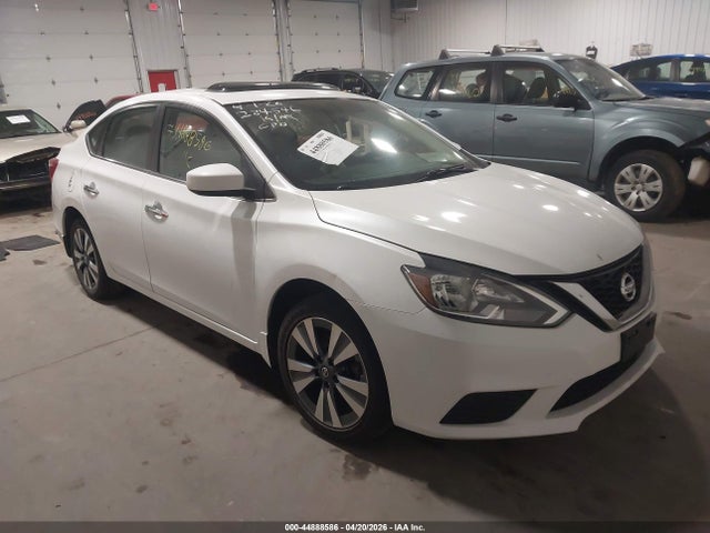 Salvage Nissan Sentra Image