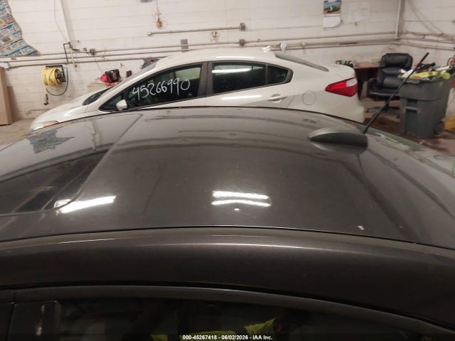 Chevrolet Cruze 1lt Auto