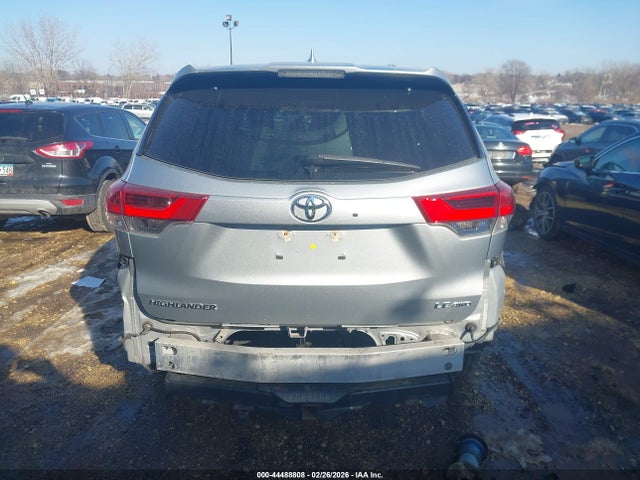 Toyota Highlander Le Plus