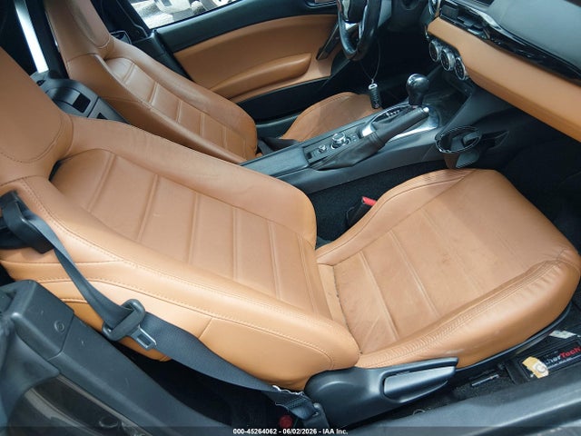 FIAT 124 Spider Lusso