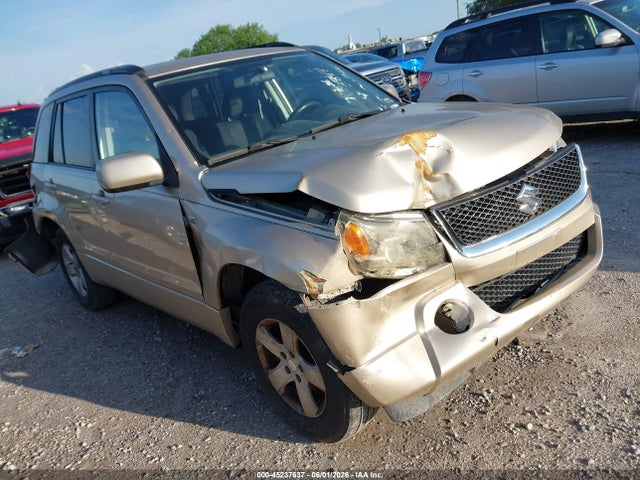 Salvage Suzuki Grand Vitara Image