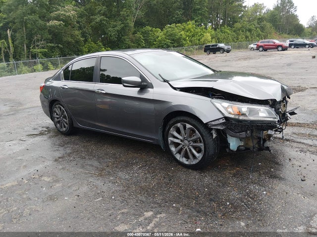 Salvage Honda Accord Image